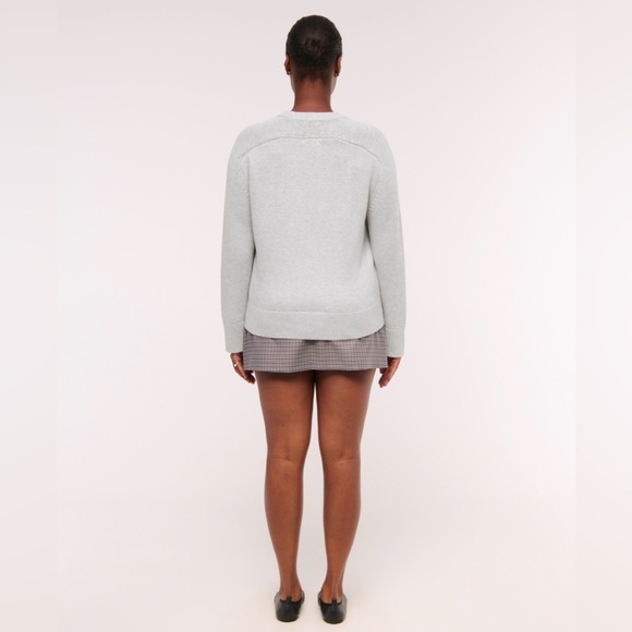 The A&F Madeline Martini 🍸 Crew - Picture 6 of 8